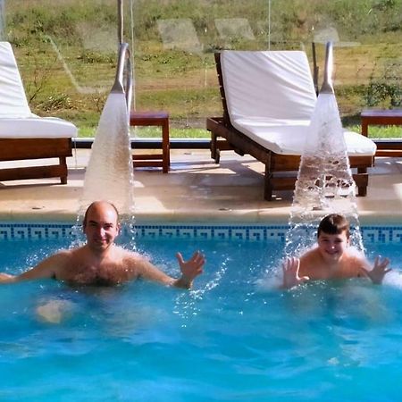 Iguape Aparts & Spa Colón Dış mekan fotoğraf